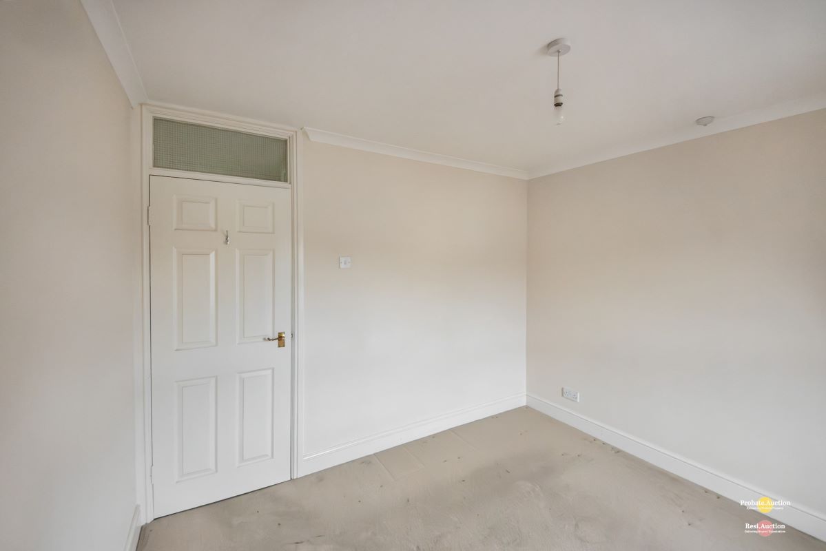 Image 15 of 19