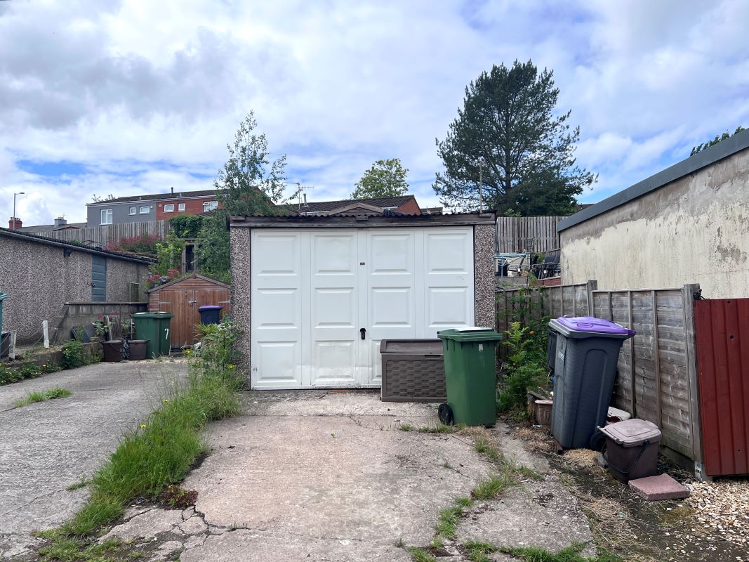 8 Parfitt Terrace, Pontnewydd, Cwmbran, Gwent, NP44 1AS