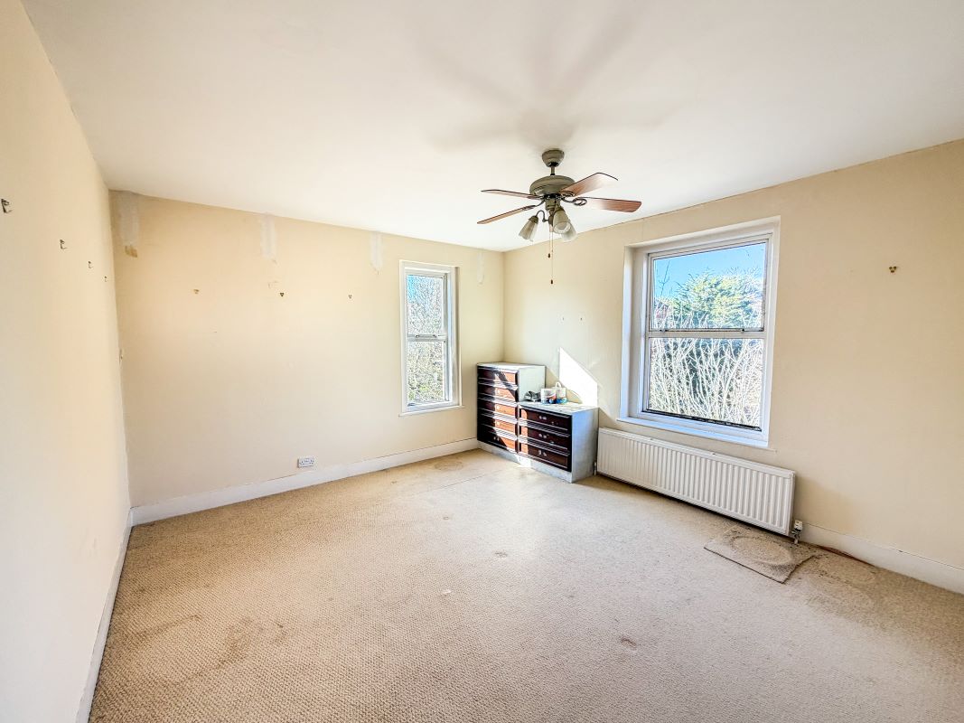 Image 10 of 13