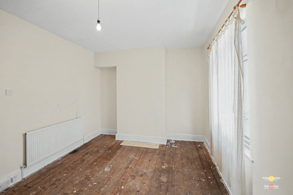 Image 10 of 14