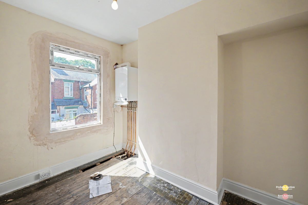 Image 11 of 14