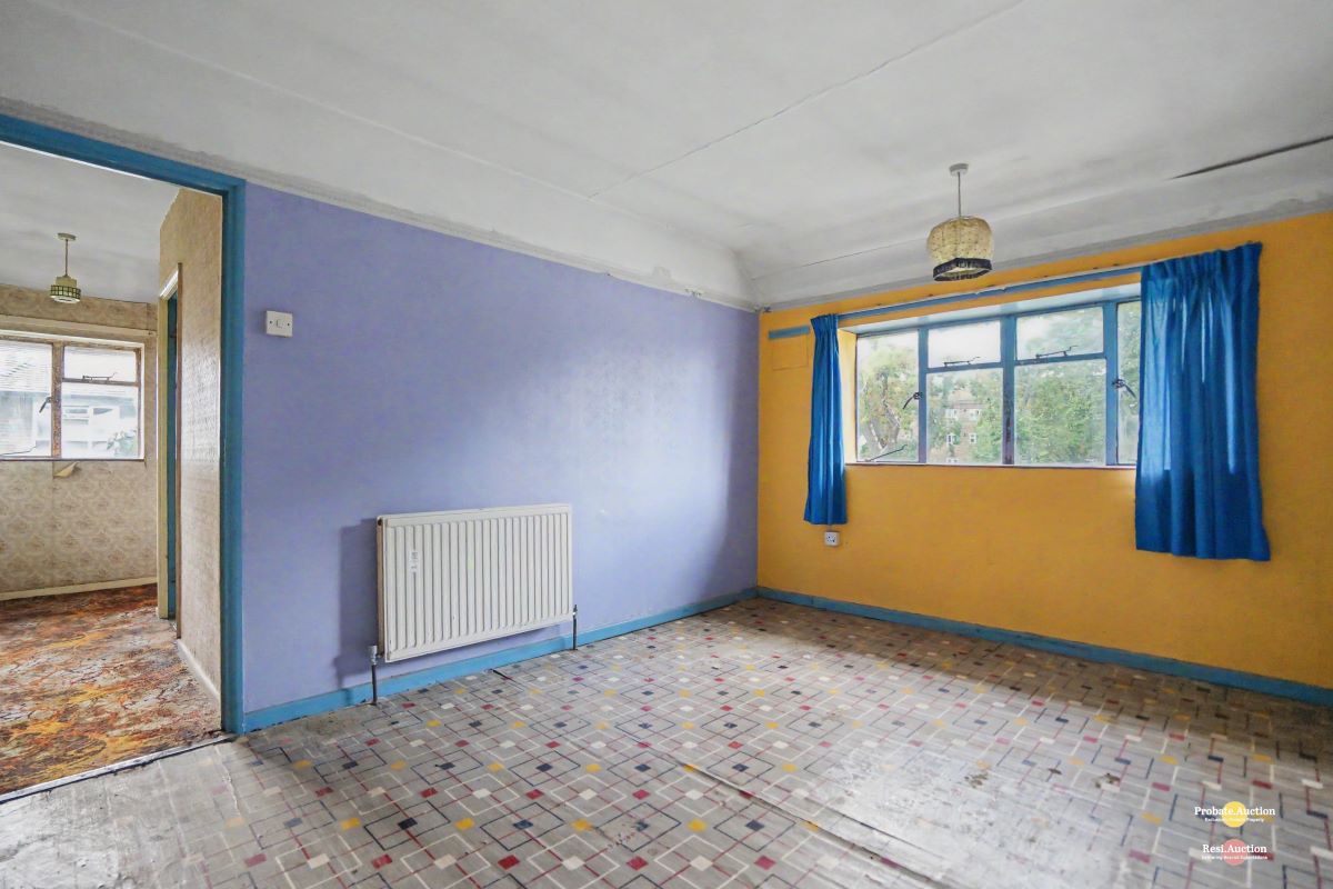 Image 14 of 19