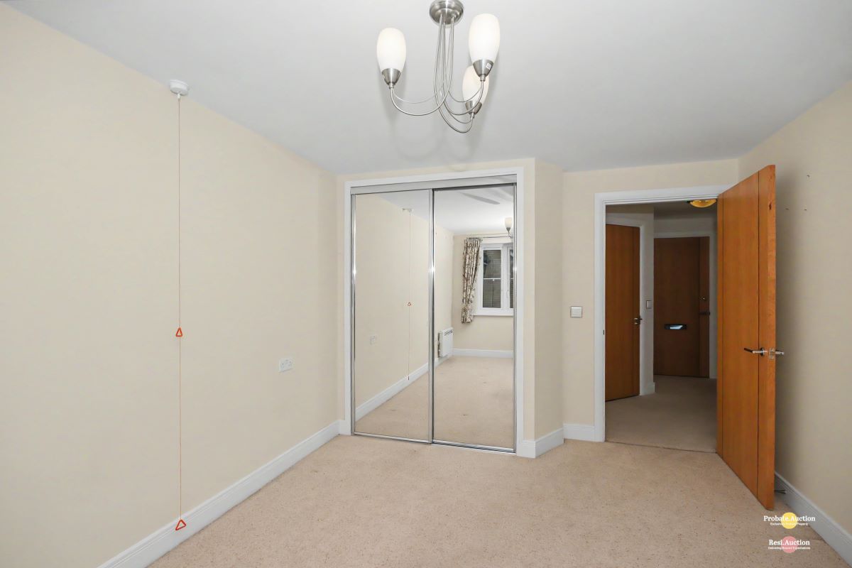 Image 7 of 9