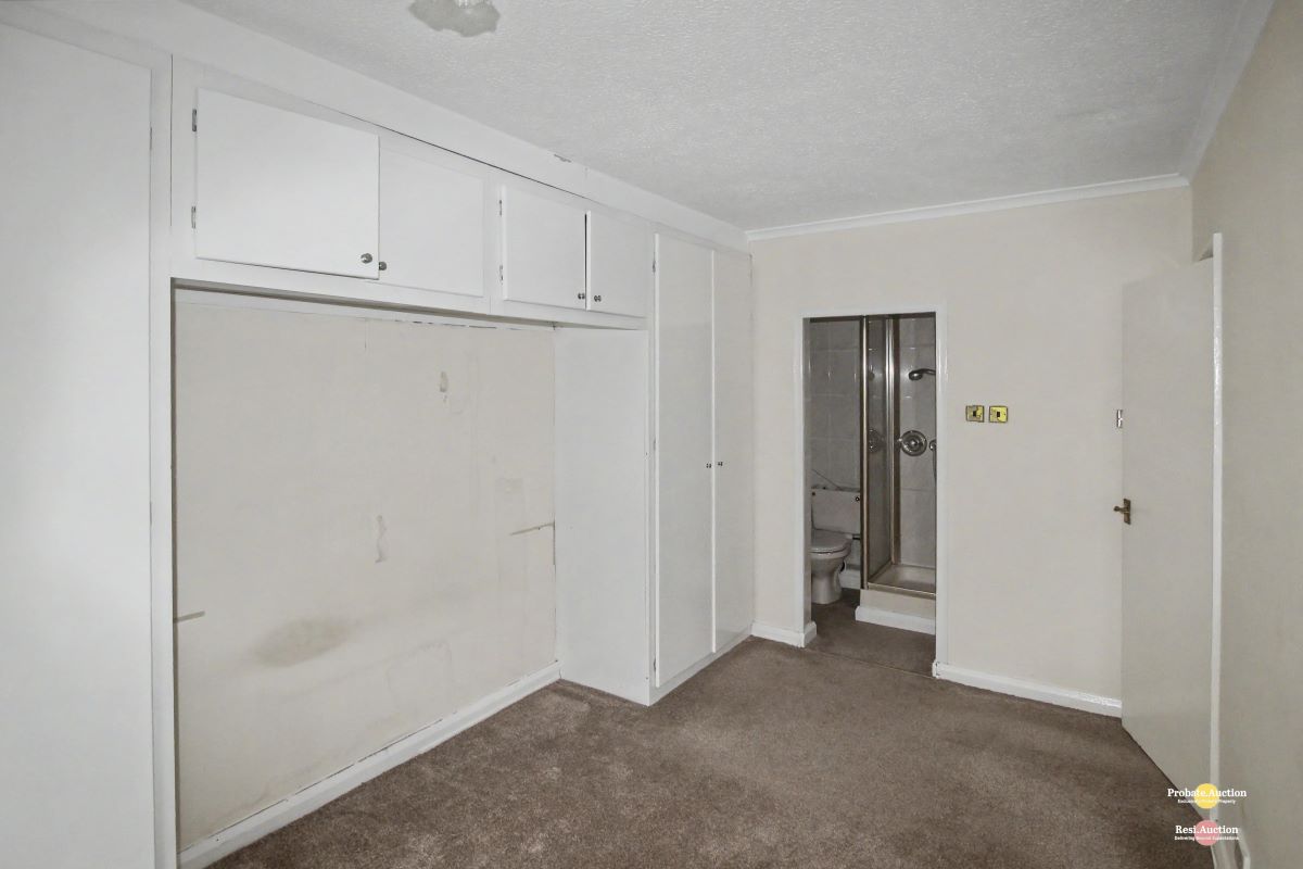 Image 10 of 11
