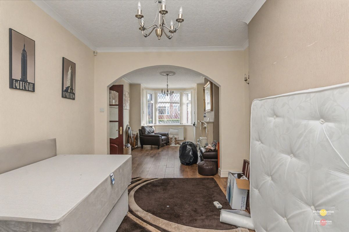 Image 10 of 14