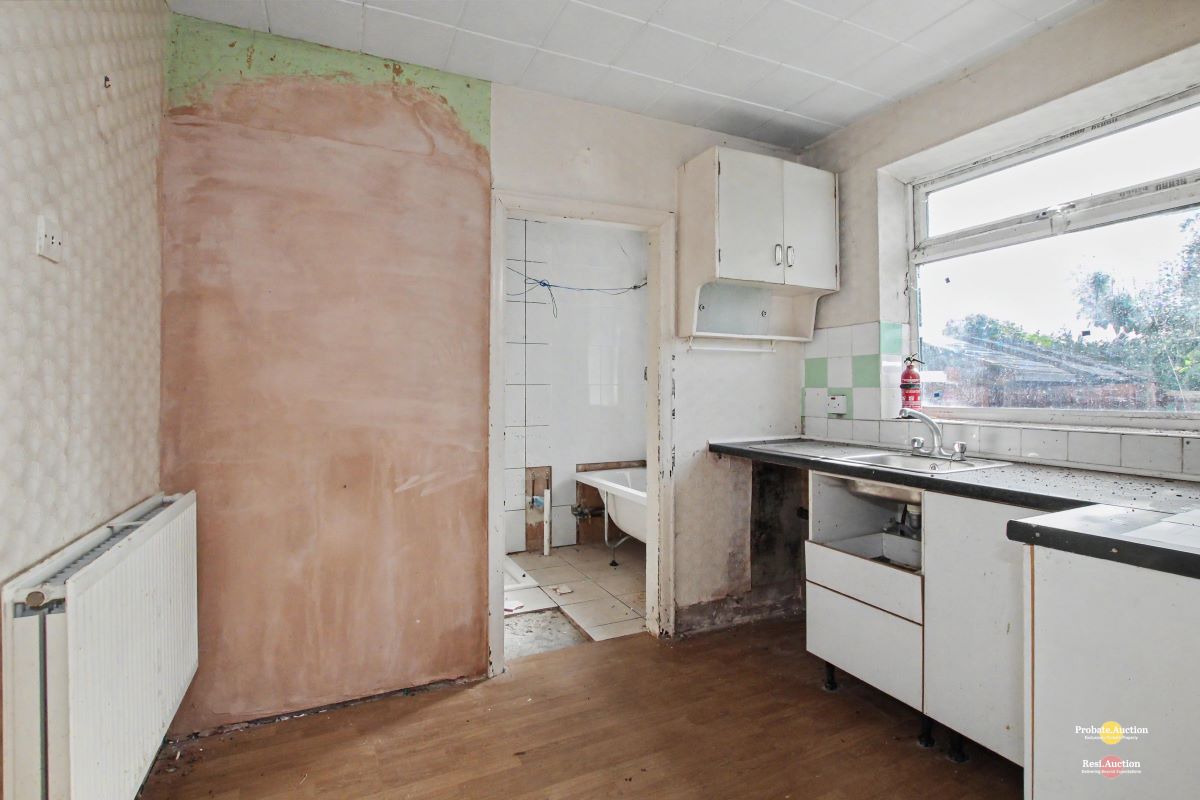 Image 11 of 21