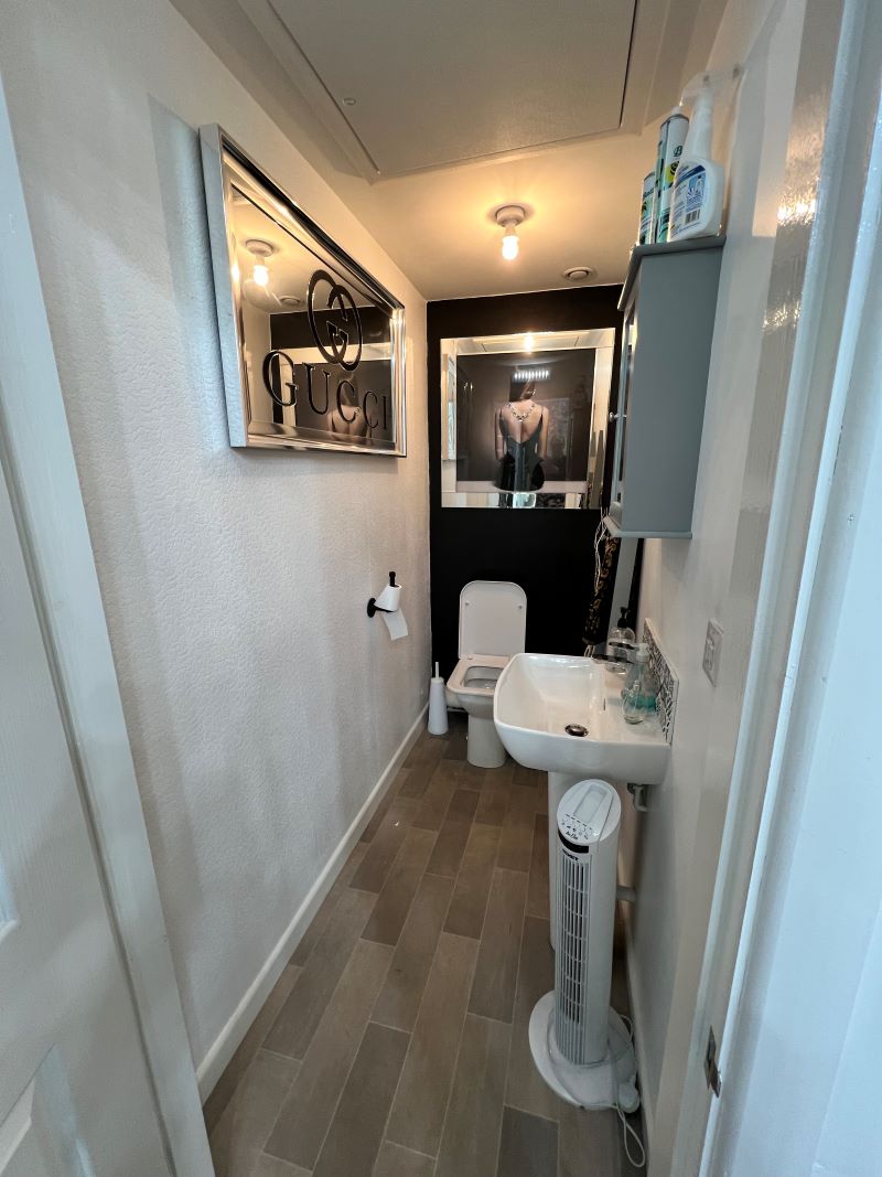 82 Stramongate, Kendal, Cumbria, LA9 4BD