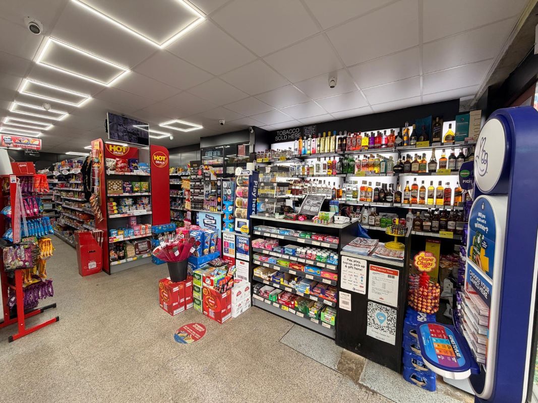 94 Alfriston Gardens, Southampton, Hampshire, SO19 8FU