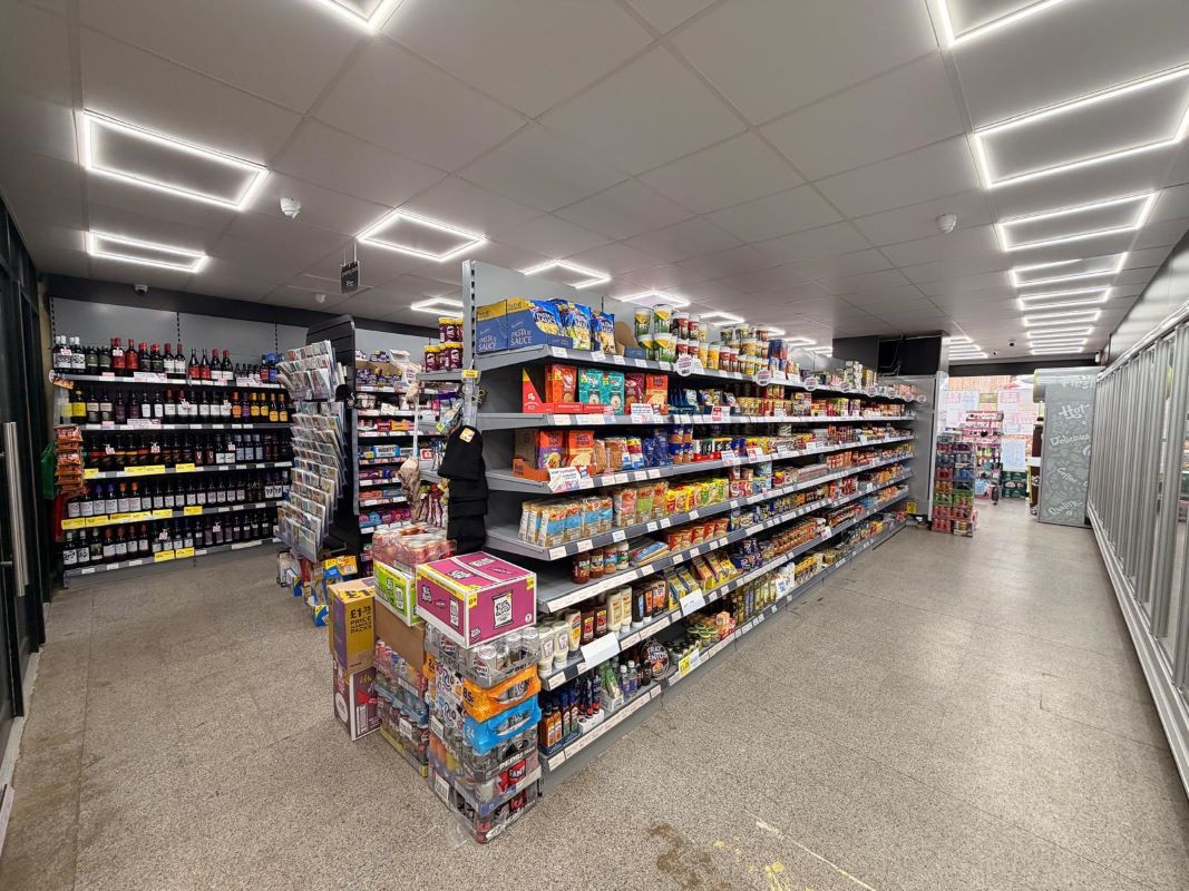 94 Alfriston Gardens, Southampton, Hampshire, SO19 8FU