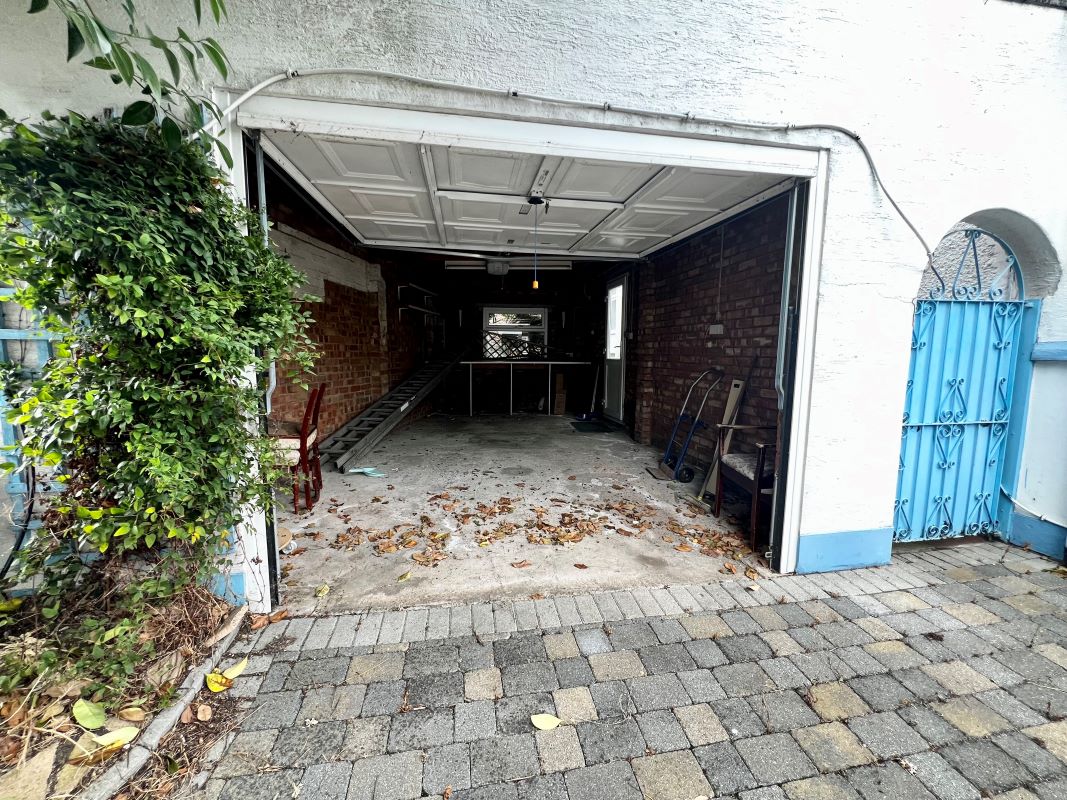 13 Martin Dene, Bexleyheath, Kent, DA6 8NA