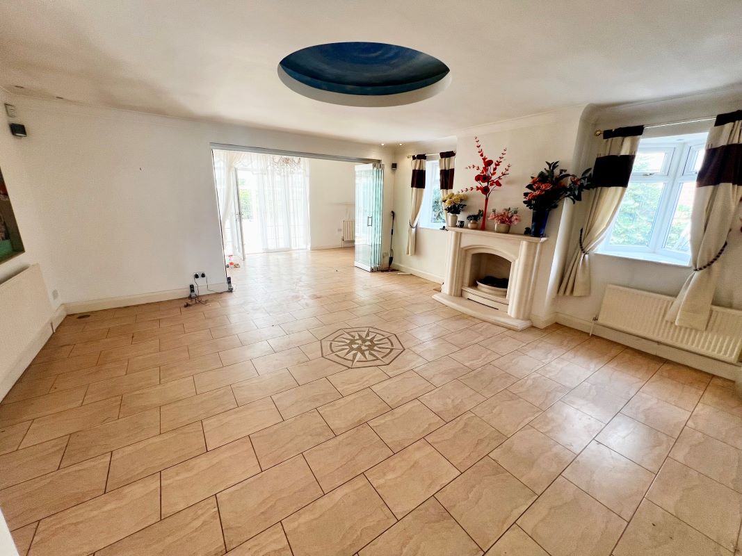 13 Martin Dene, Bexleyheath, Kent, DA6 8NA