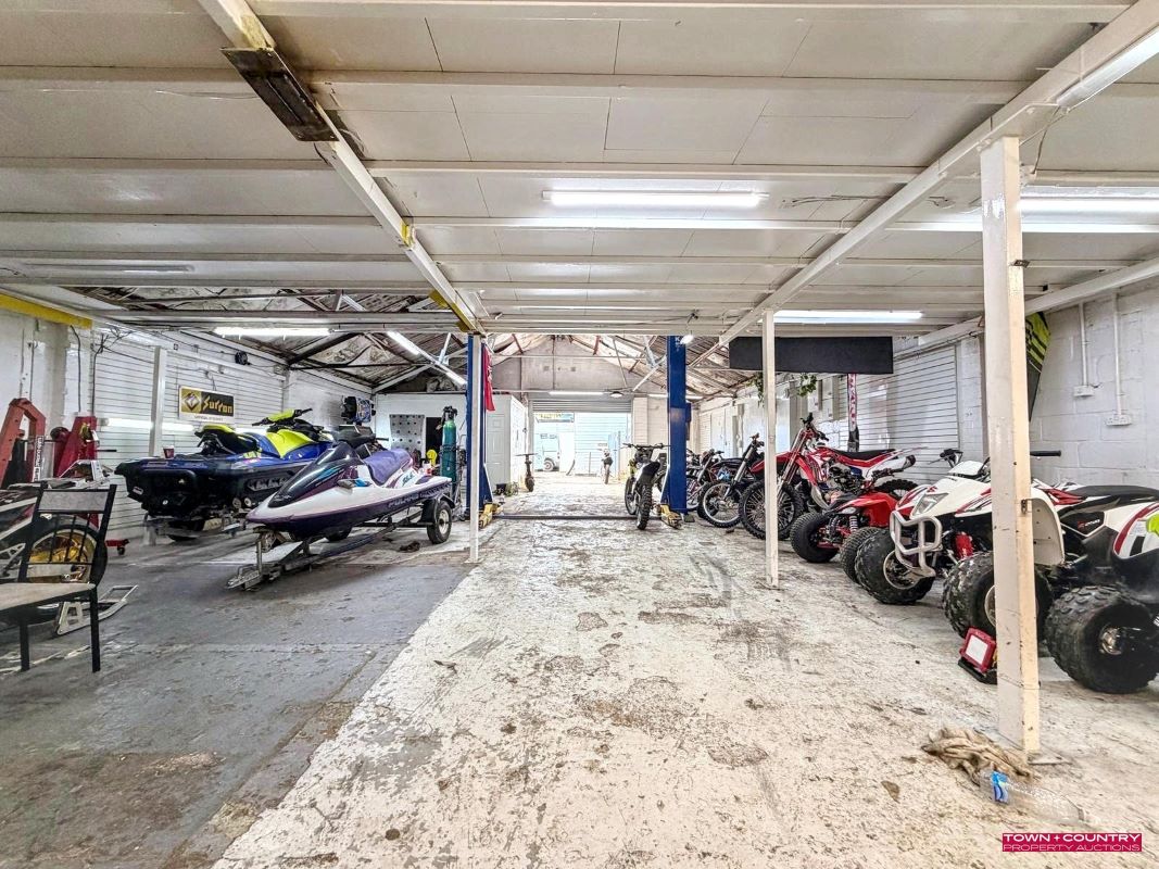Lot Image