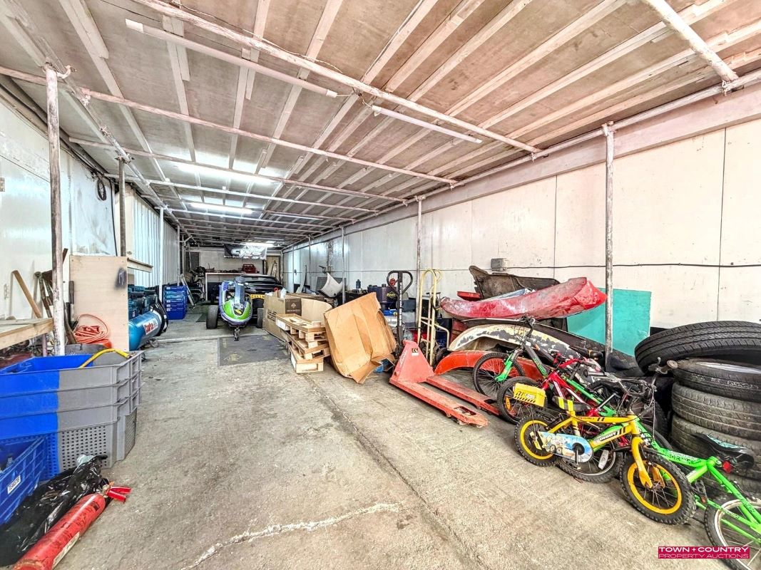 Lot Image