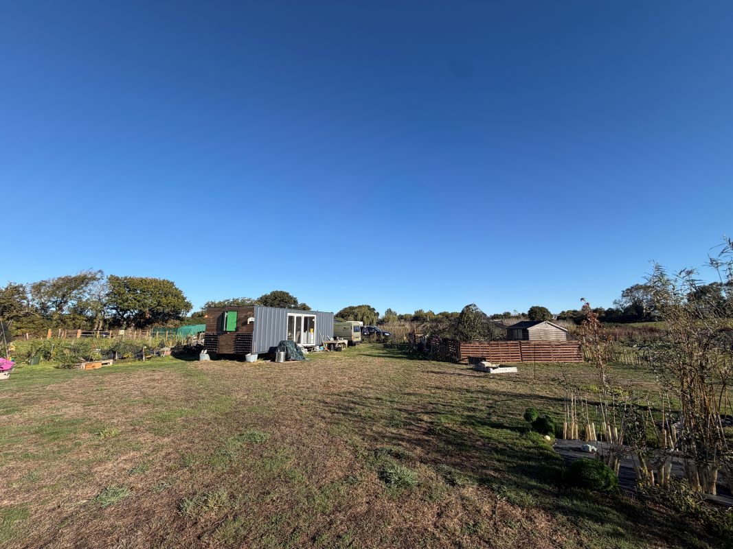 Lot Image