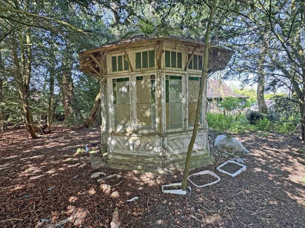Lot Image