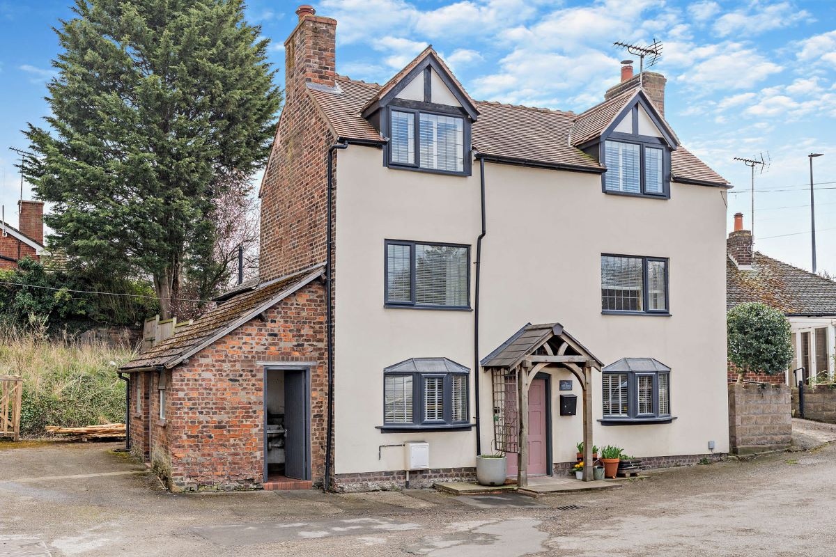 The Mill House, Kinderton Street, Middlewich, Cheshire, CW10 0JE