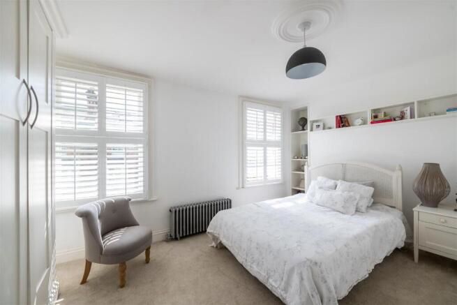 82 Lesbourne Road, Reigate, Surrey, RH2 7JX