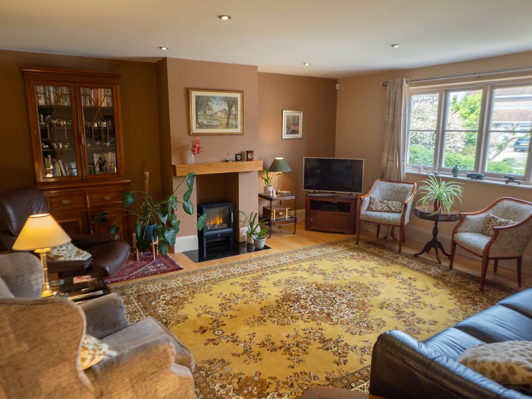 40A High Street, Chalgrove, Oxford, Oxfordshire, OX44 7SR