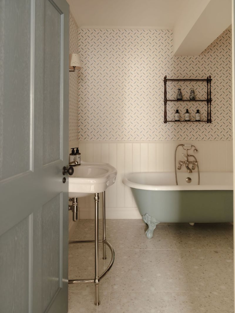 The Vaults At Stow, The Square, Stow on the Wold, Cheltenham, Gloucestershire, GL54 1AF
