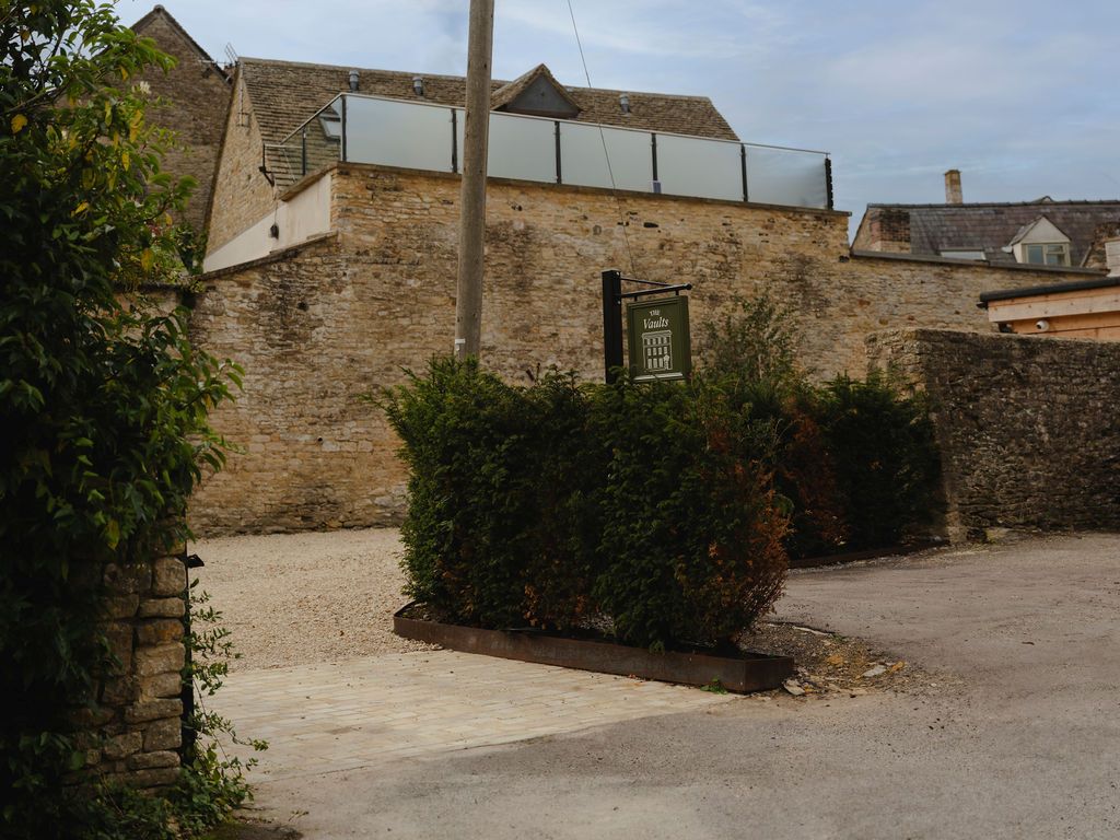 The Vaults At Stow, The Square, Stow on the Wold, Cheltenham, Gloucestershire, GL54 1AF