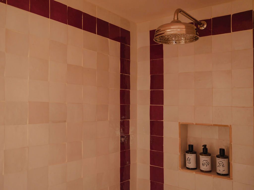 The Vaults At Stow, The Square, Stow on the Wold, Cheltenham, Gloucestershire, GL54 1AF