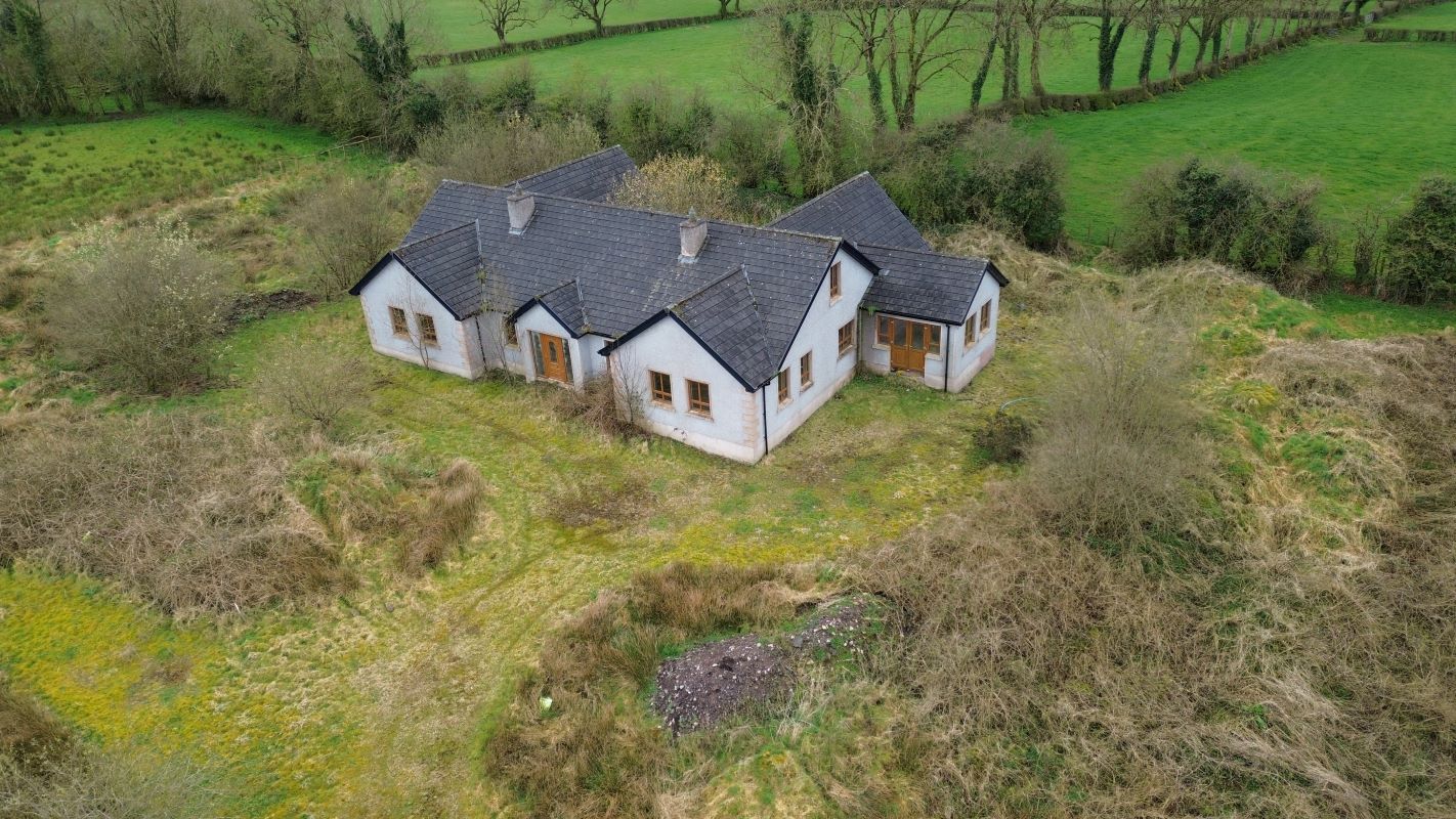 7 School Road, Eskra, Omagh, County Tyrone, BT78 2RP