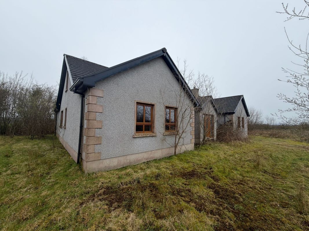 7 School Road, Eskra, Omagh, County Tyrone, BT78 2RP