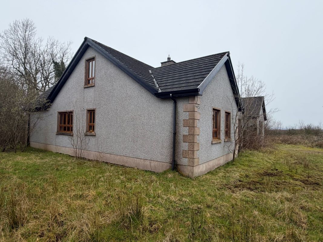 7 School Road, Eskra, Omagh, County Tyrone, BT78 2RP