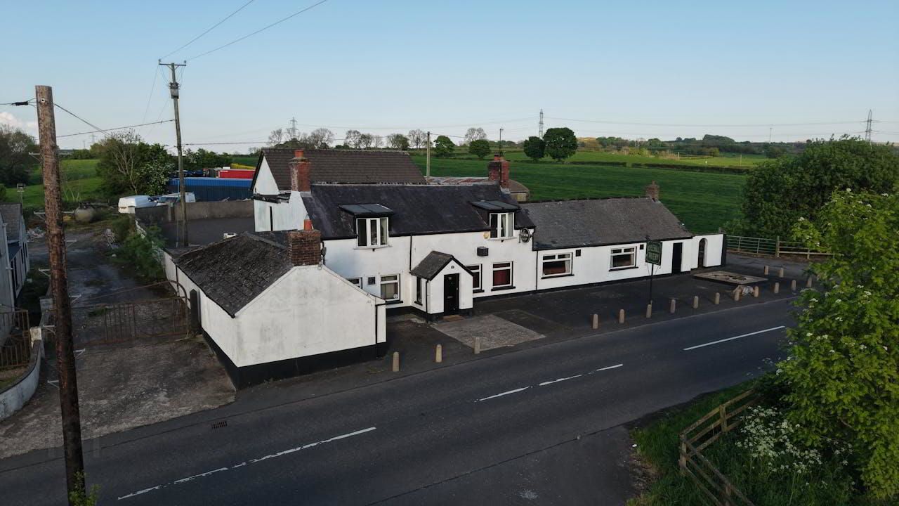 Lylehill Tavern, 96 Lylehill Road, Templepatrick, BT39 0HL