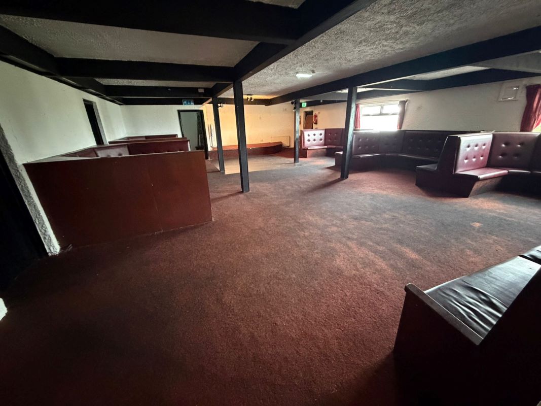 Lylehill Tavern, 96 Lylehill Road, Templepatrick, BT39 0HL