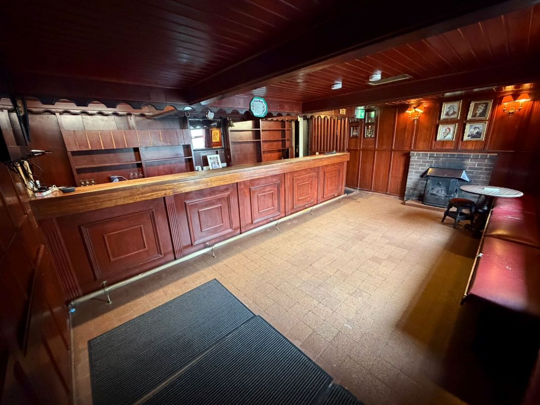 Lylehill Tavern, 96 Lylehill Road, Templepatrick, BT39 0HL