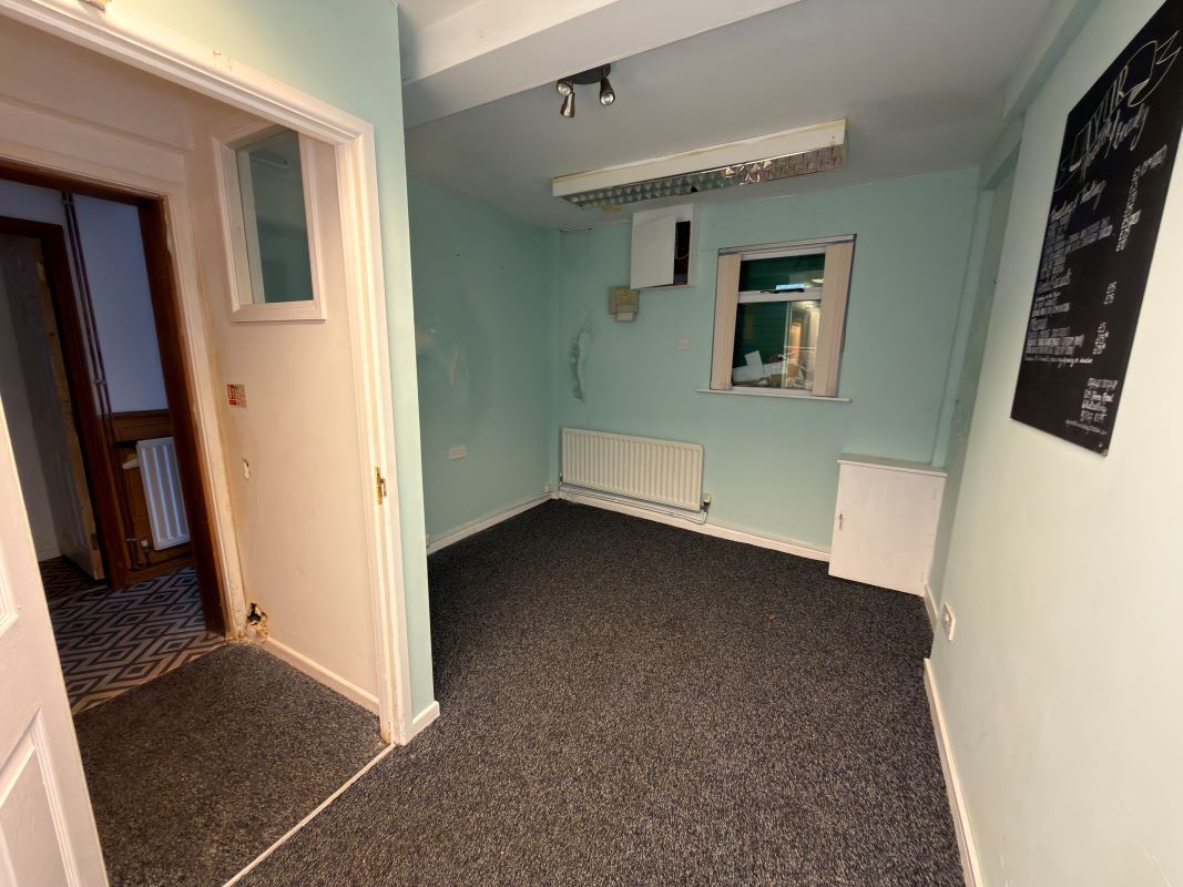 627 Shore Road, Newtownabbey, County Antrim, BT37 0ST