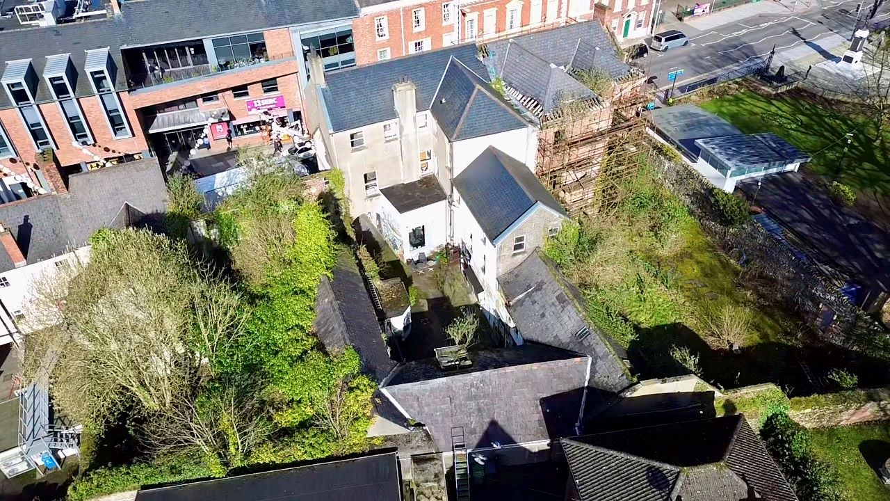 32-36 Castle Street, Lisburn, County Antrim, BT27 4XE
