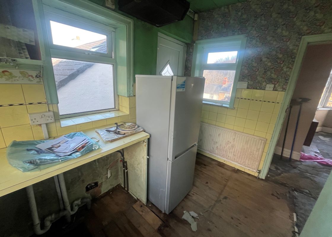 62 Newsome Road, Huddersfield, West Yorkshire, HD4 6NQ