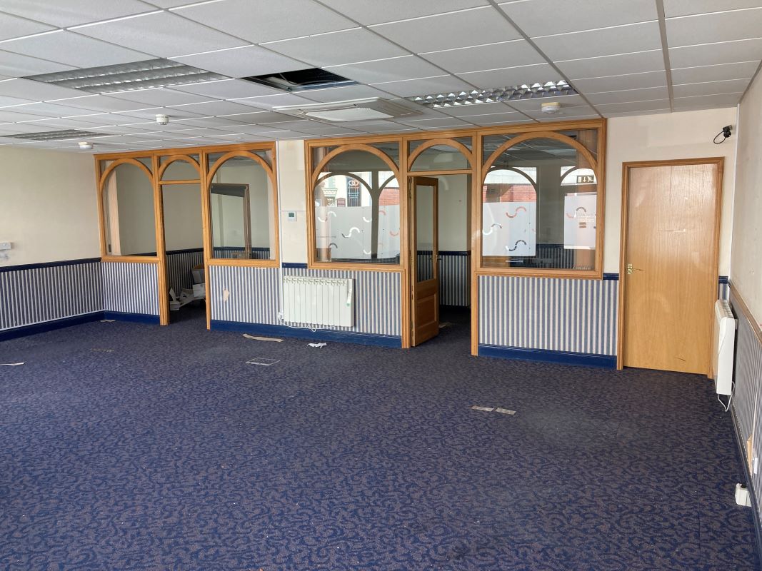 178 London Road North, Lowestoft, Suffolk, NR32 1HB