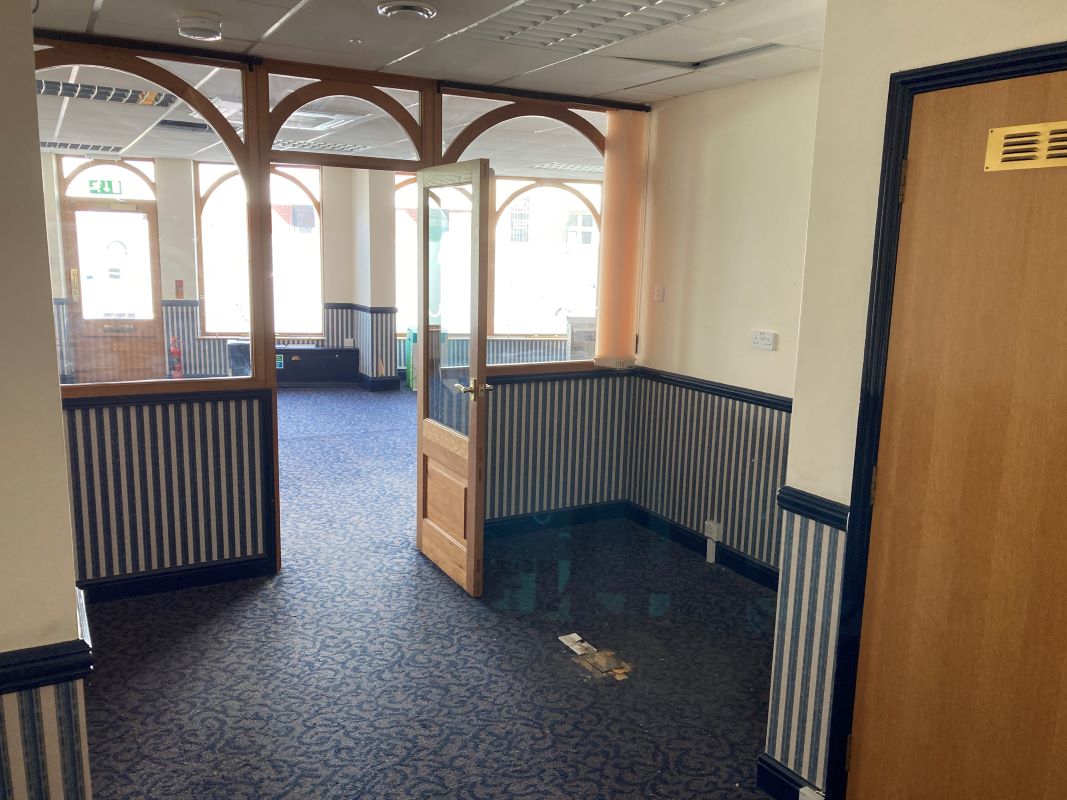 178 London Road North, Lowestoft, Suffolk, NR32 1HB