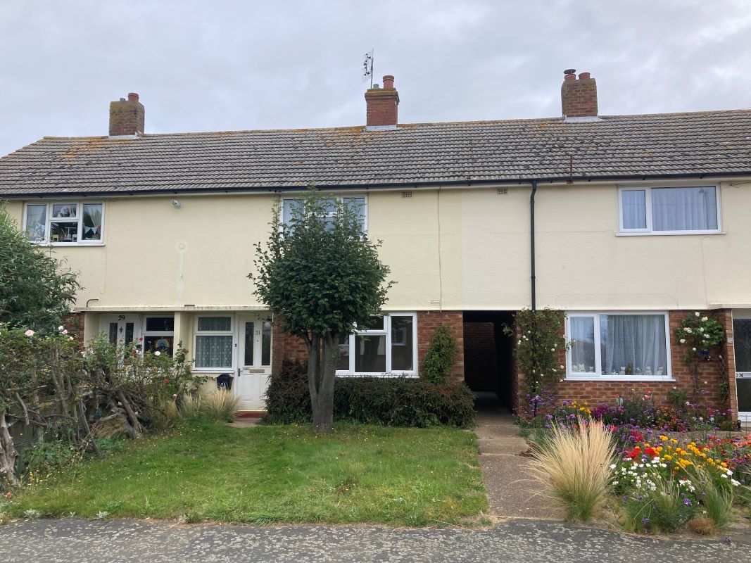 Elizabeth Way, Felixstowe, Suffolk, IP11 2PF Online Auctions