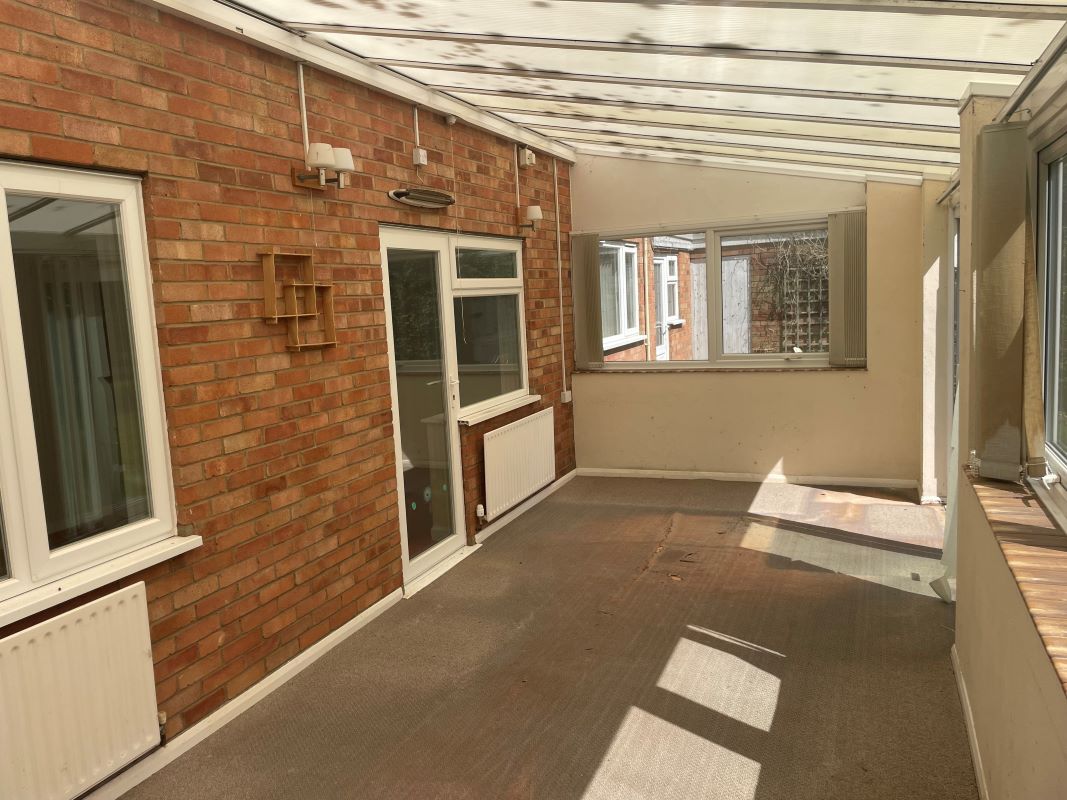 Highbank, 1 Skinners Lane, Wroxham, Norwich, Norfolk, NR12 8SJ