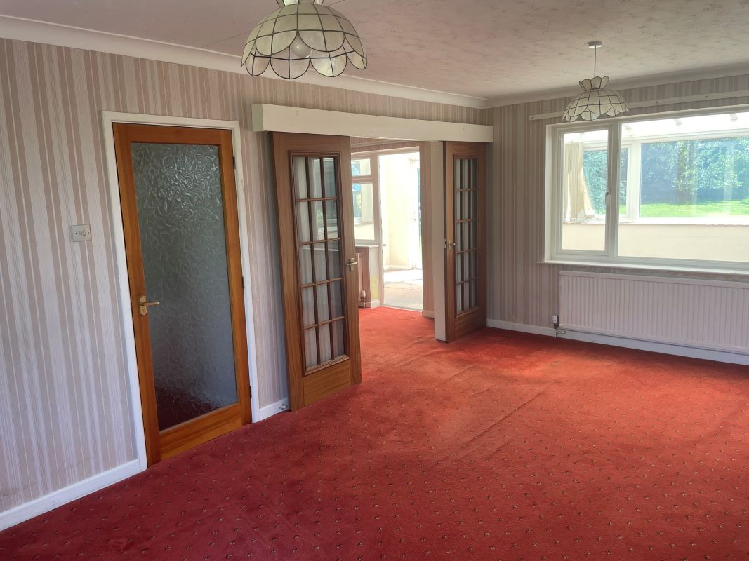 Highbank, 1 Skinners Lane, Wroxham, Norwich, Norfolk, NR12 8SJ