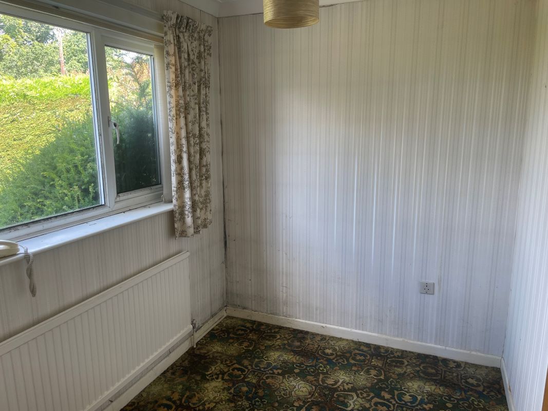 Highbank, 1 Skinners Lane, Wroxham, Norwich, Norfolk, NR12 8SJ