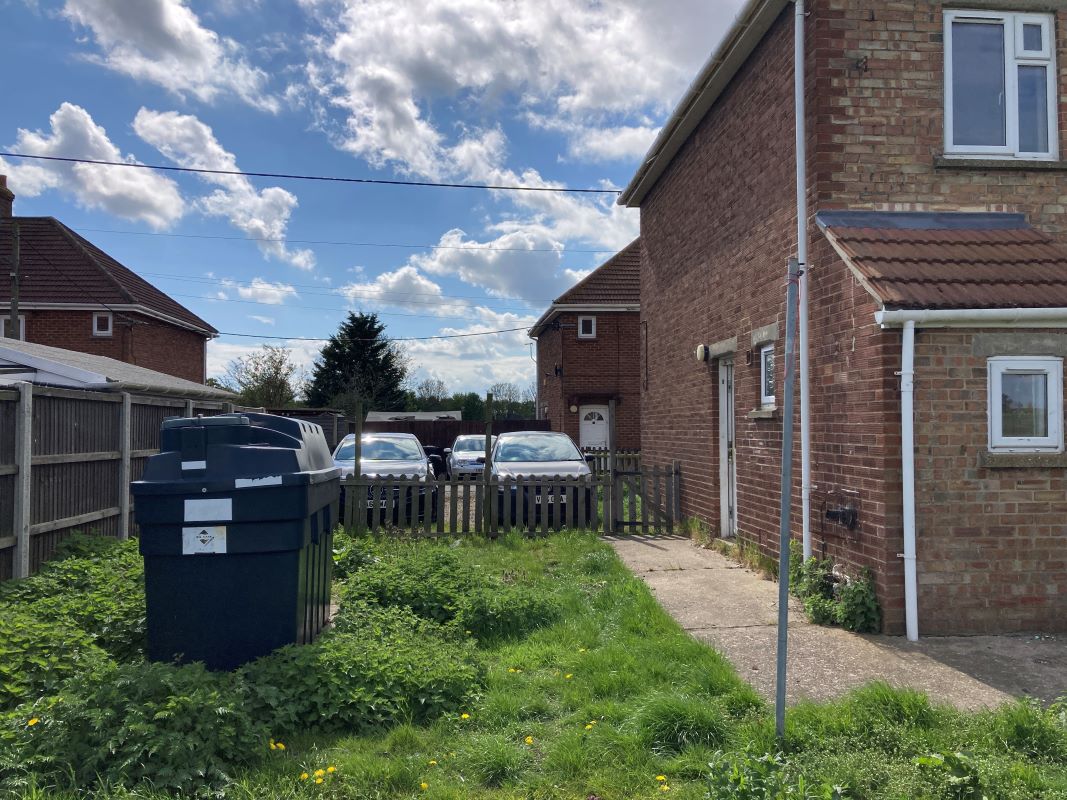 18 Hootens Row, Barroway Drove, Downham Market, Norfolk, PE38 0AH