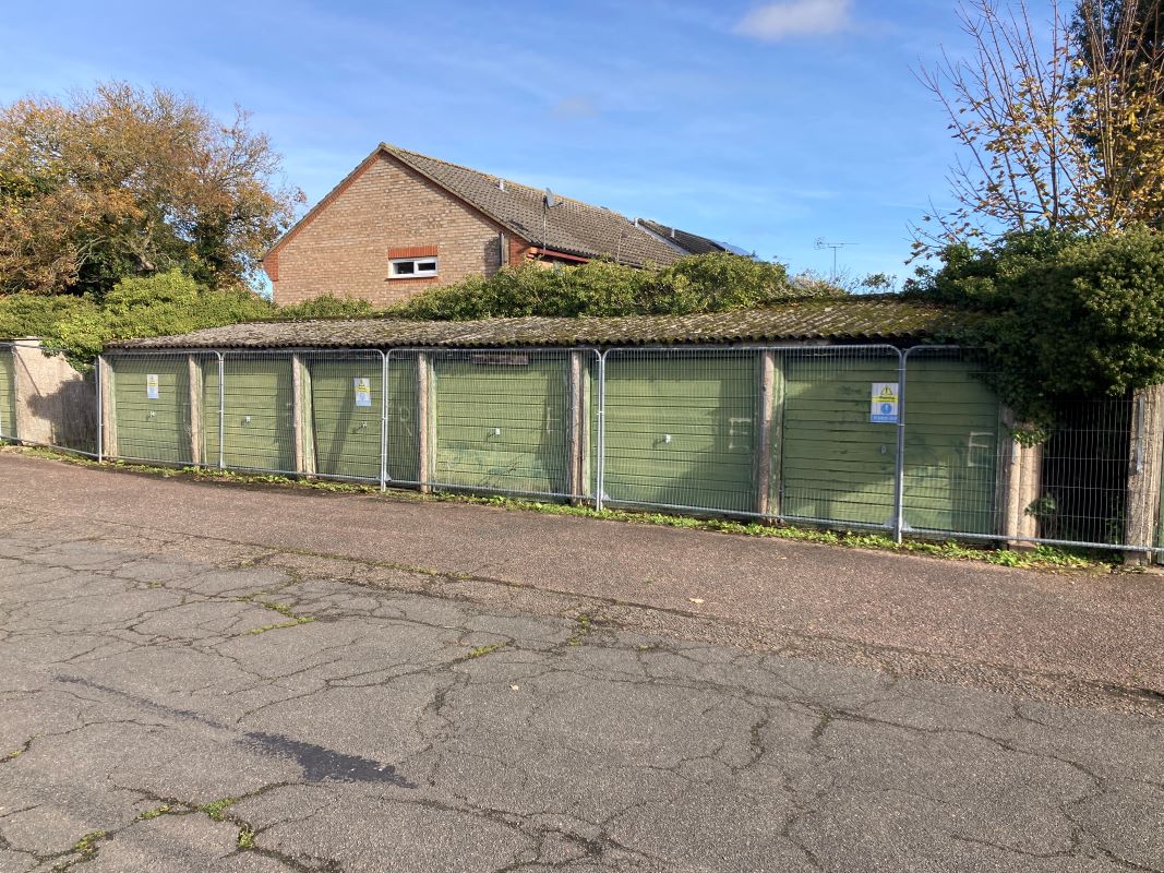 Garages lying to the East of, The Oaklands, Swaffham, Norfolk, PE37 7EN