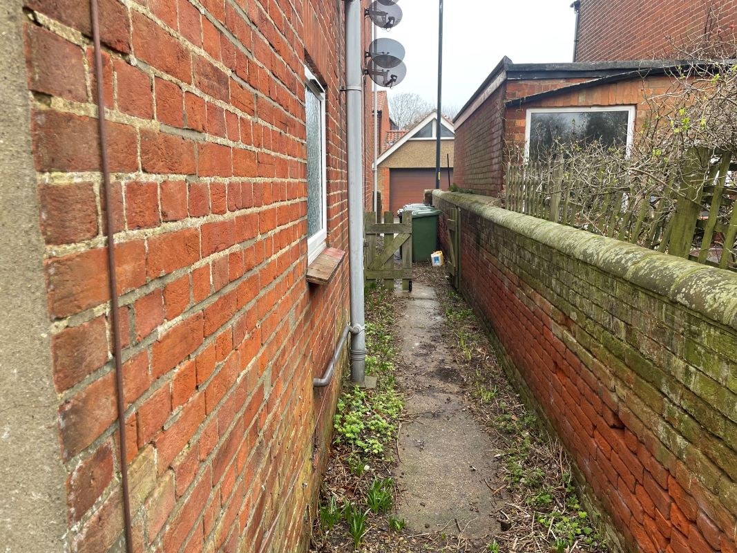 Beulah, High Street, East Runton, Norfolk, NR27 9PB