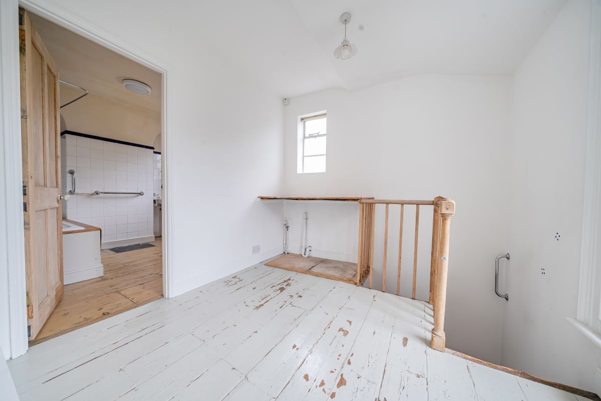 8 Town Close Road, Norwich, Norfolk, NR2 2NB