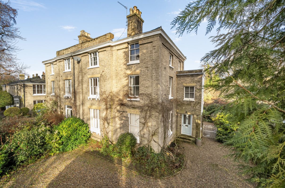 8 Town Close Road, Norwich, Norfolk, NR2 2NB