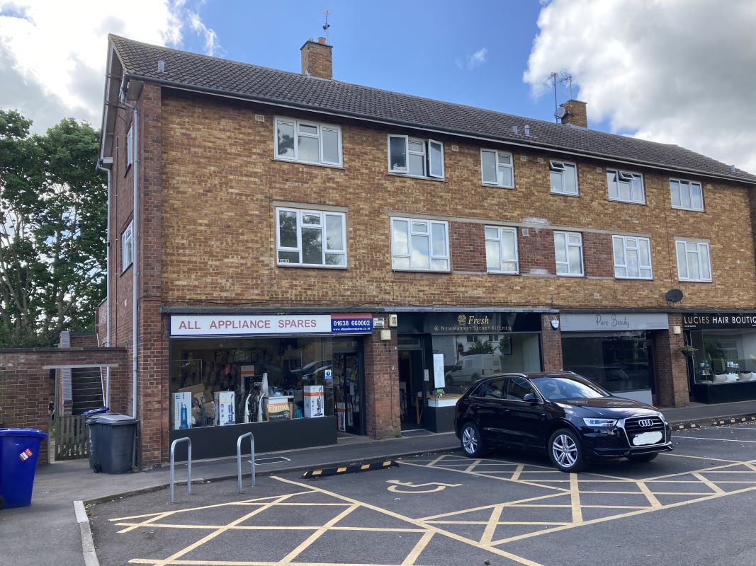 Freshfields, Newmarket, Suffolk, CB8 0EH Online Auctions