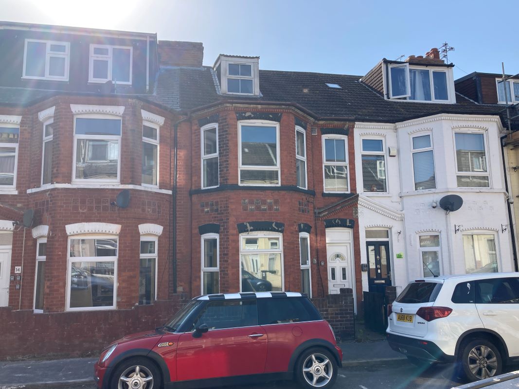 Walpole Road, Great Yarmouth, Norfolk, NR30 4NG Online Auctions