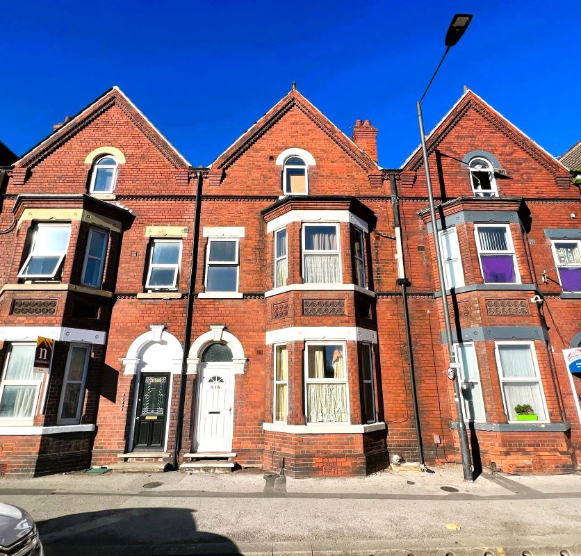 Property for Auction in South Yorkshire - 216 Balby Road, Doncaster, South Yorkshire, DN4 0NE