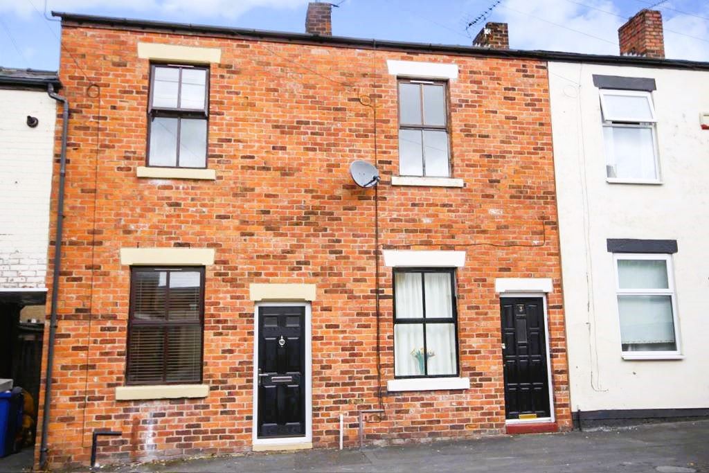 Property for Auction in South Yorkshire - 1 Smith Street Bamber Bridge, Preston, Lancashire, PR5 6LJ
