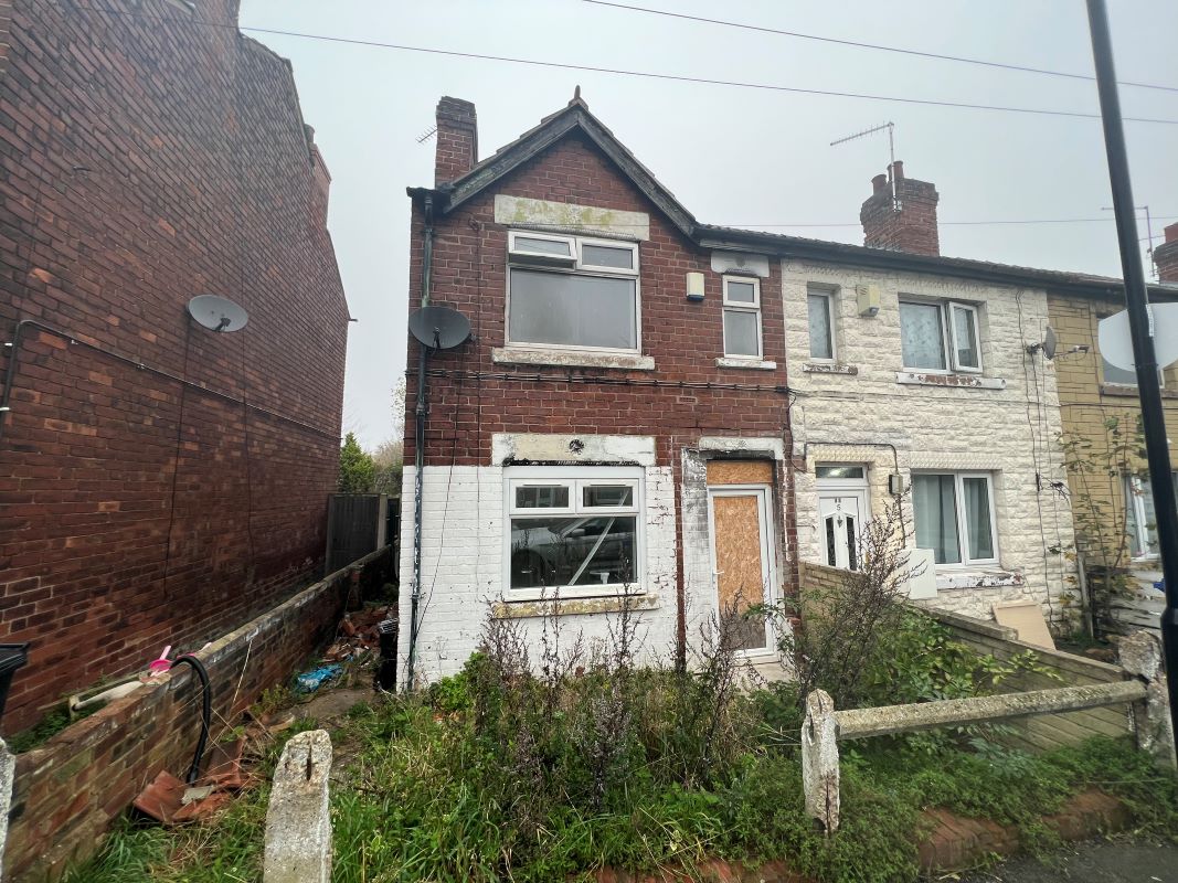 Property for Auction in South Yorkshire - 47 Staveley Street Edlington, Doncaster, South Yorkshire, DN12 1BW
